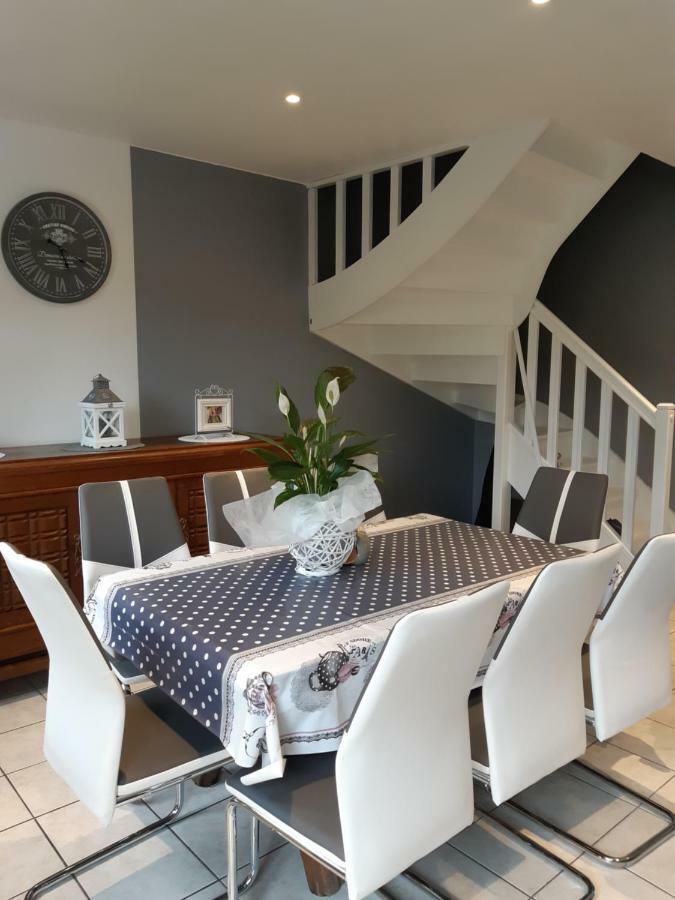 Cosy Maison 3 Chambres Honfleur Jardin, Parking Prive Et Jacuzzi Exterior foto